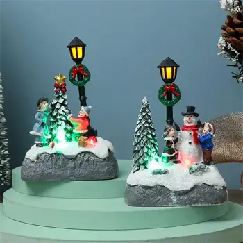 Vianočné Dediny Scény Vianočný Stromček, Snehuliak Živice Ornament S LED Svetlom Animovaný Pouličné Lampy Miniatúrna Socha-Výzdoba Obrázok 2