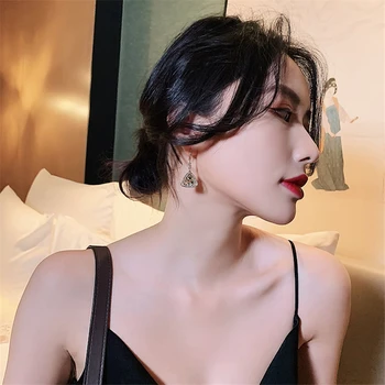 LATS kórejský Trojuholník Trblietavé Náušnice Zirkón Luxusné Visieť Náušnice pre Ženy Strany Earings 2020 Kolczyki Brincos Módne Šperky