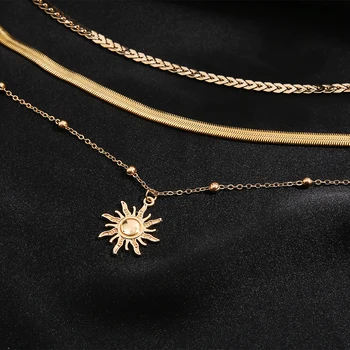 Nový Jednoduchý Zlatá Farba Multi-layer Náhrdelník Dievča, Hviezdy, Mesiac Choker Geometrické Náhrdelník Prívesok pre Ženy Choker Príslušenstvo Šperky